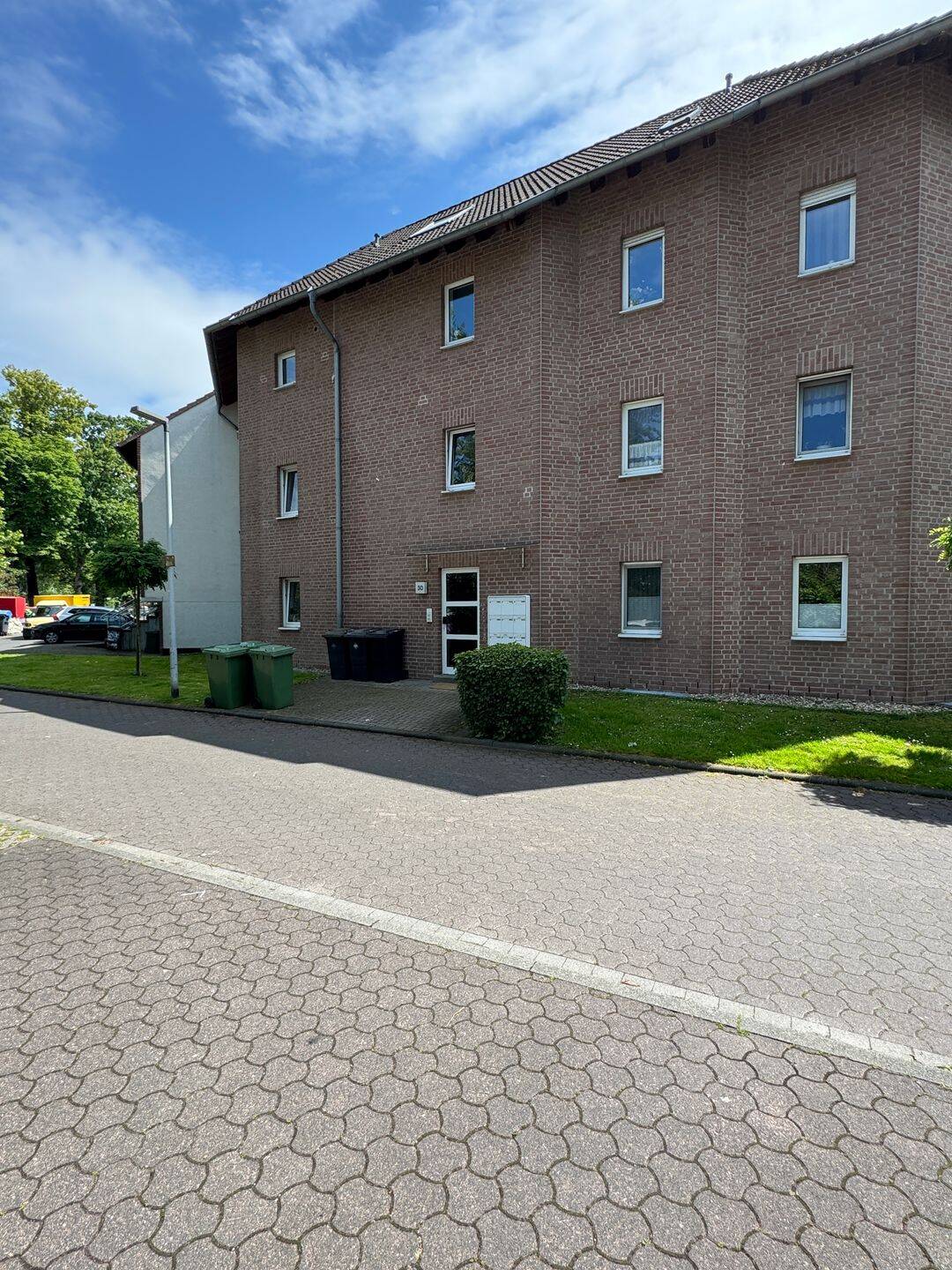 ZU VERKAUFEN: Attraktive Erdgeschosswohnung mit Stellplatz und Terrasse in zentraler Lage von Soest!, 59494 Soest