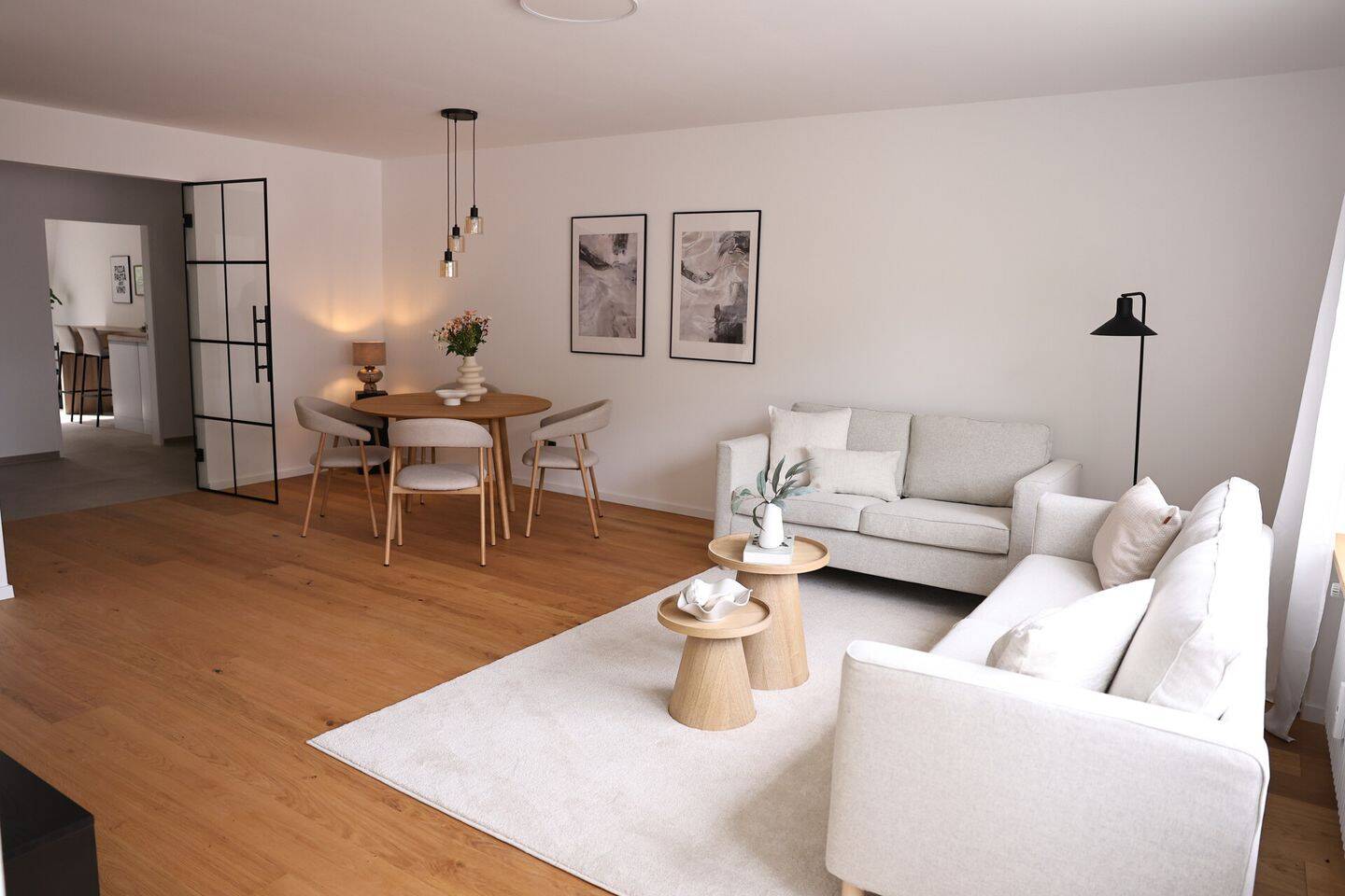Wasserliesch – nahe Grenze LUX – Erstbezug nach Sanierung – moderne Eigentumswohnung mit Balkon und 2 Garagen, 54332 Wasserliesch