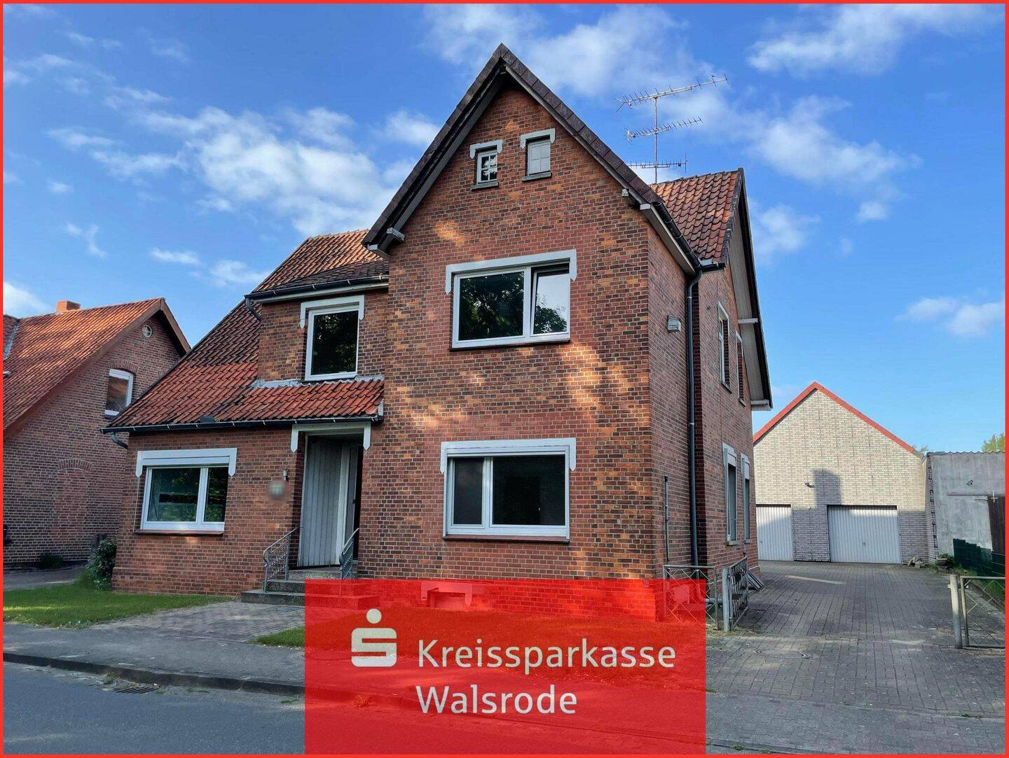 Geräumiges Wohnhaus mit Nebengebäude und Doppelgarage in Groß Häuslingen, 27336 Häuslingen
