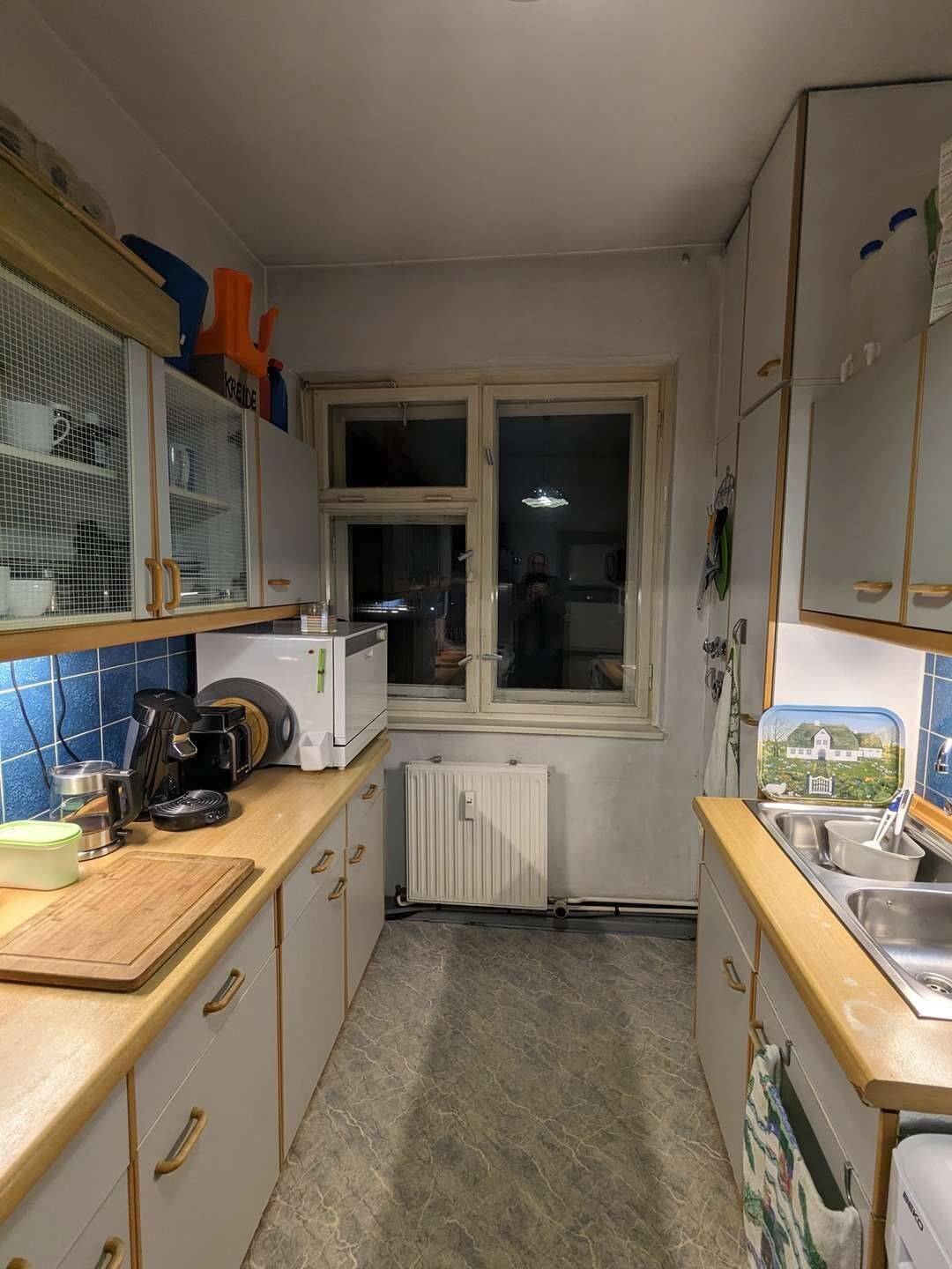 Garten-Sondernutzugsrecht, seltene Kombination: Bezugsfreie 2-Zimmer-Wohnung im 2. OG mit Balkon, 13509 Berlin (Reinickendorf)