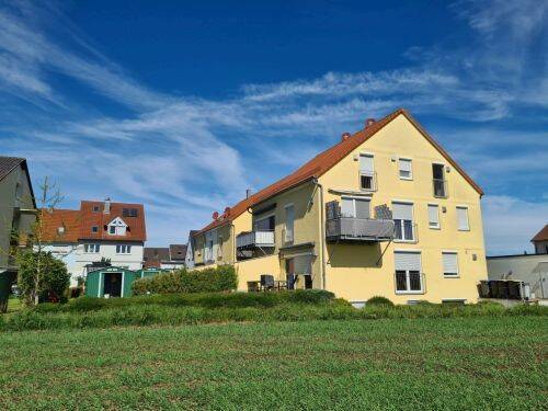 Neuwertiges, gepflegtes Haus mit Energieeffizienzklasse A+, großzügig gestaltetin 97493 Bergrheinfeld (ID 10702), 97493 Bergrheinfeld