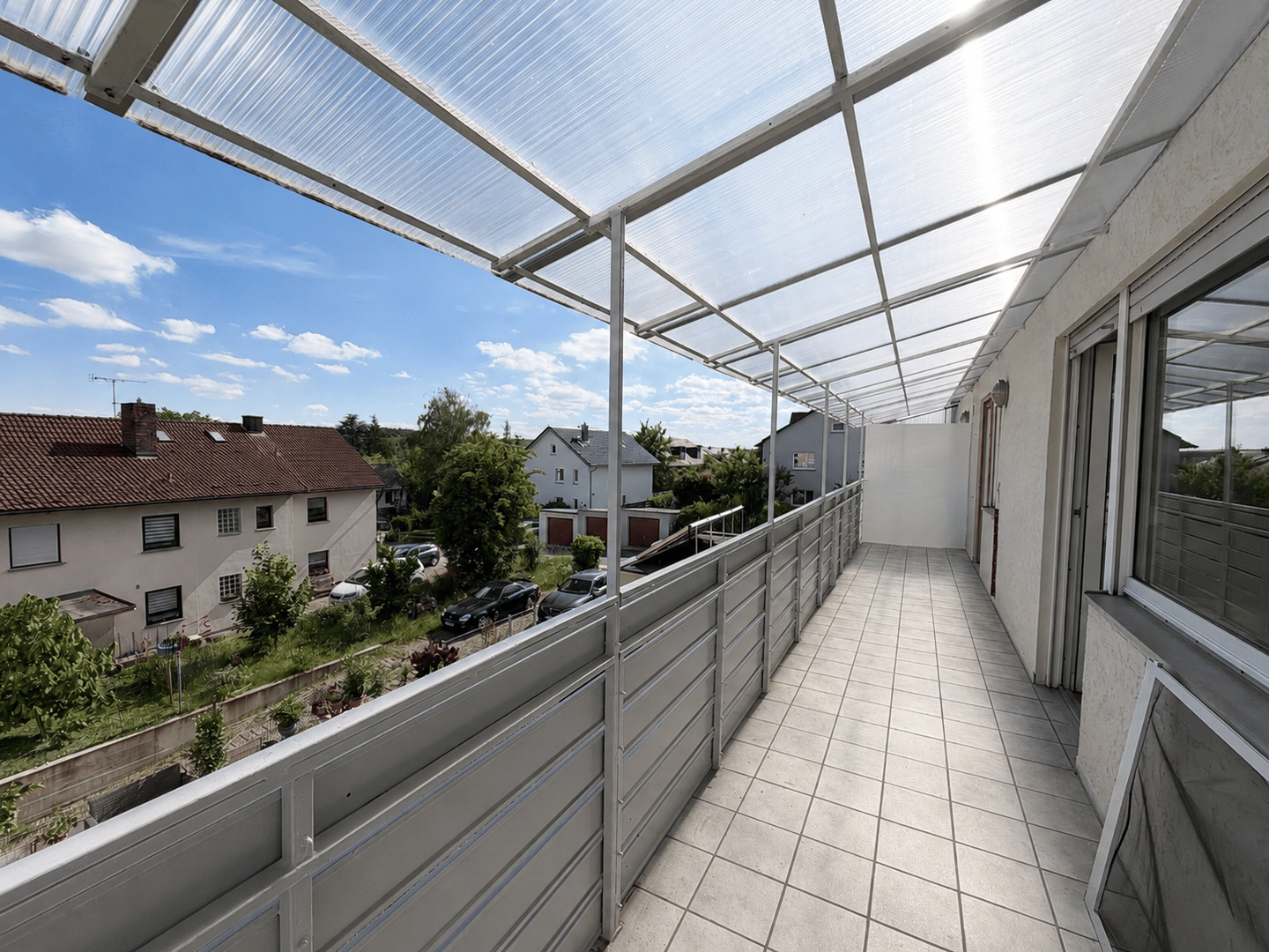 Ihr neues Zuhause: Großzügige 3-Zimmer-Wohnung mit 92 m² und Balkon – perfekt für Familien, 97273 Kürnach