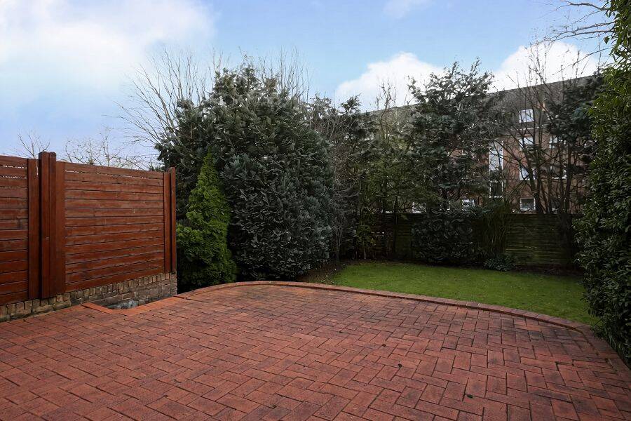 Hannover – Misburg-Anderten: Familienfreundliches Haus mit Garten und Terrasse!, 30559 Hannover