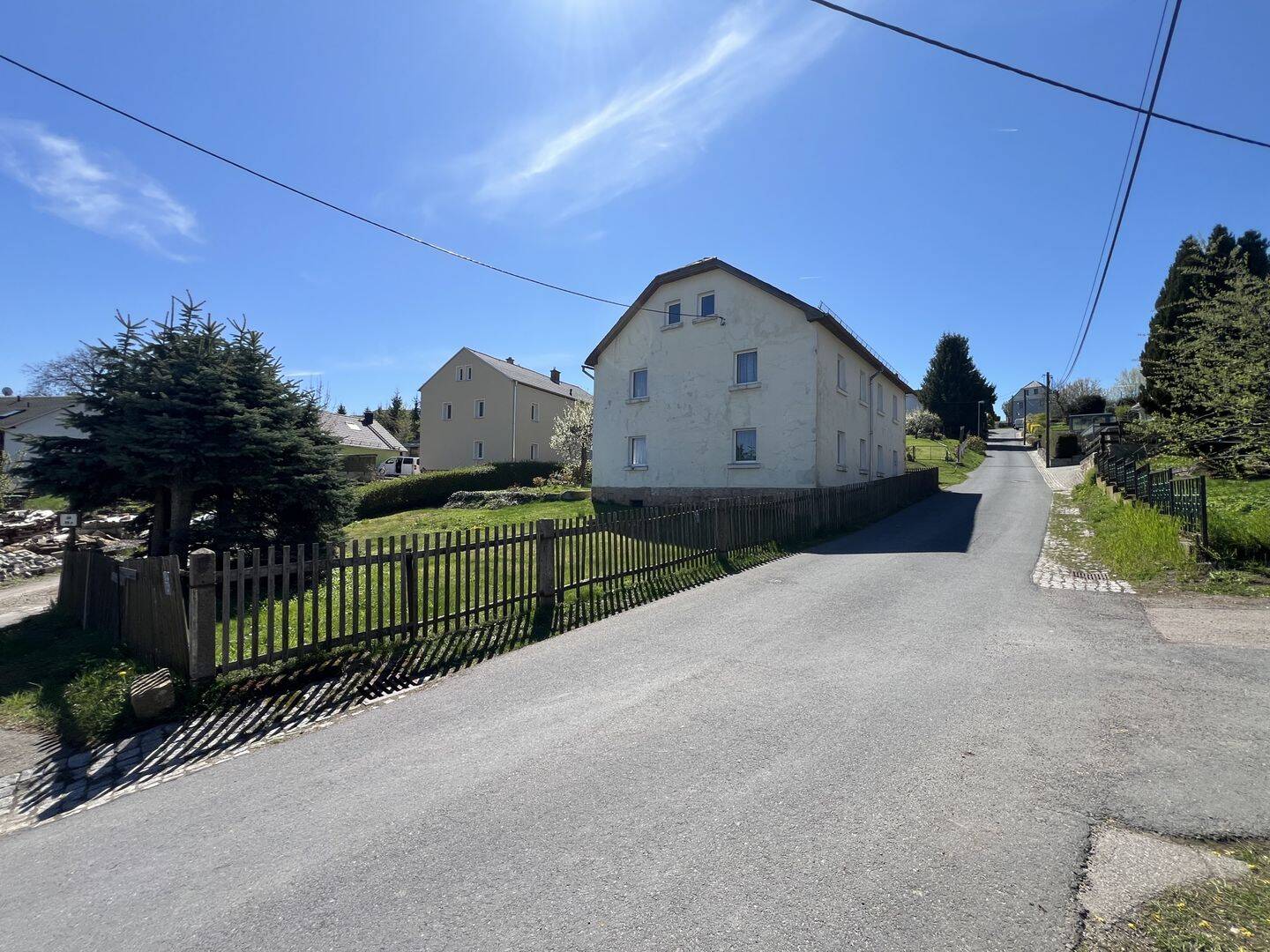 BAUGRUNDSTÜCK MIT ALTBESTAND IN SCHÖNER LAGE, 1728 Bannewitz