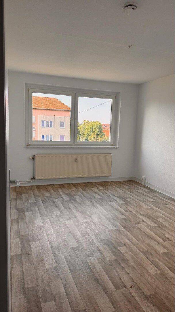 266 € | 69 qm | 4 ZKB Balkon | Günstige Fernwärme, 6249 Mücheln (Geiseltal)