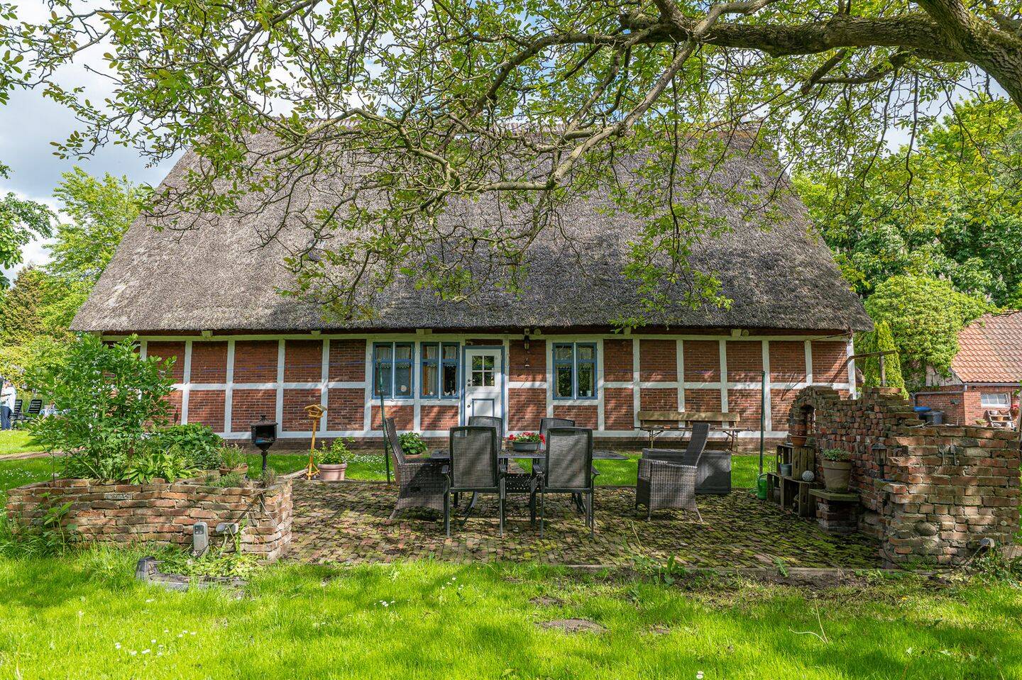 Historisches Bauernhaus aus 1867 mit außergewöhnlichem Grundstück!, 21706 Drochtersen