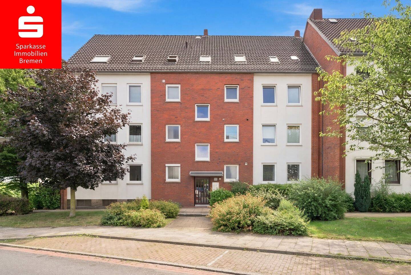 Bremen-Findorff: Frisch renoviert & einzugsbereit – 3-Zimmerwohnung mit Terrasse und Blick ins Grüne, 28215 Bremen (Bahnhofsvorstadt Findorff-Bürgerweide Regensburger Straße Weidedamm)