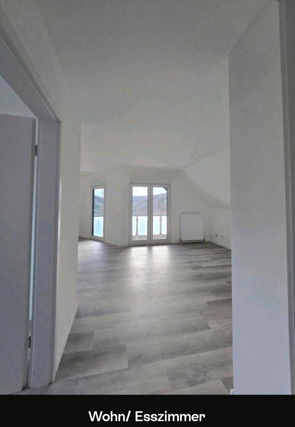 Erstbezug nach Komplettrenovierung 3 Zimmerwohnung in Radevormwald, 42477 Radevormwald