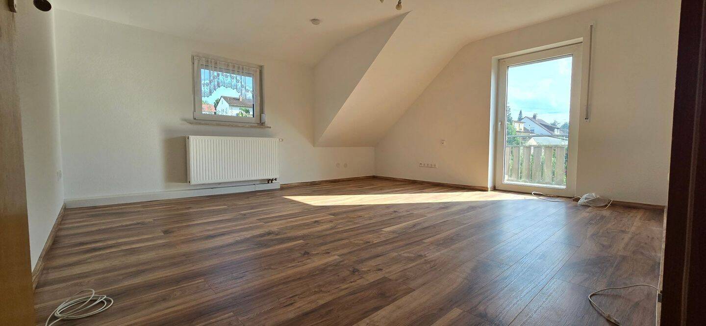 4 Zi. Whg, Balkon, Garten, Stellplatz, renoviert in Bad Wurzach, 88410 Bad Wurzach