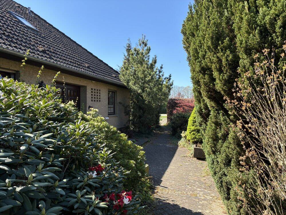 Einmalige Gelegenheit in Barnstorf: Zwei Wohnhäuser auf einem großzügigen Grundstück!, 49406 Barnstorf