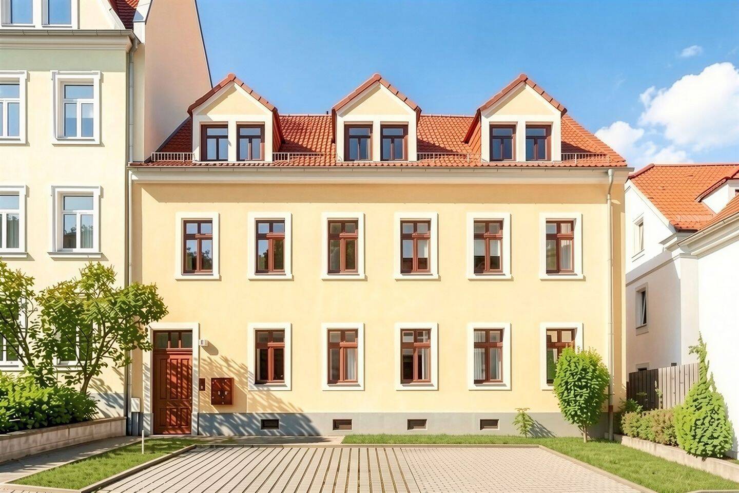 +++ Gründerzeithaus mit 4 Wohneinheiten über den Dächern der Porzellan-Stadt Meißen +++, 1662 Meißen