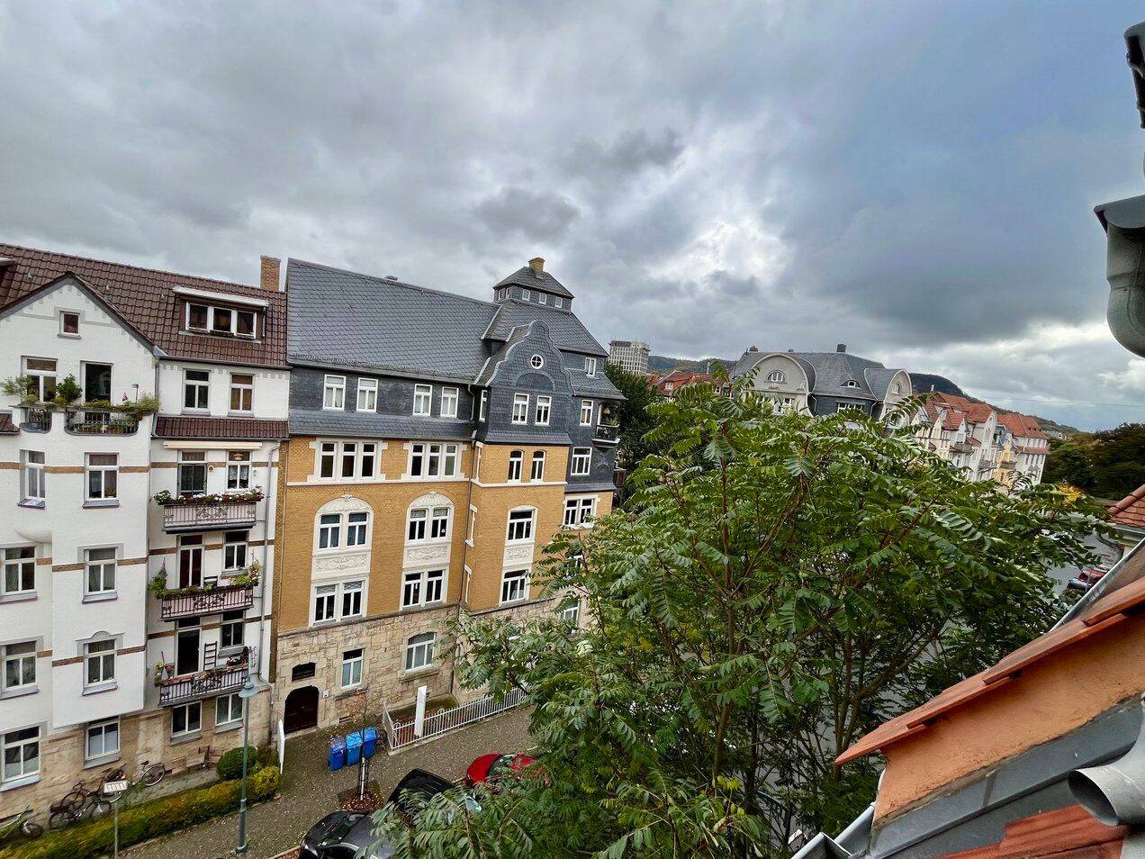 Imposantes Mehrfamilienhaus mit Ausbaureserve im Damenviertel zu verkaufen – komplett vermietet, 7743 Jena