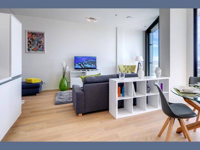 Möbliert: Premium wohnen im FRIENDS Tower, 80639 München (Laim Neuhausen-Nymphenburg)