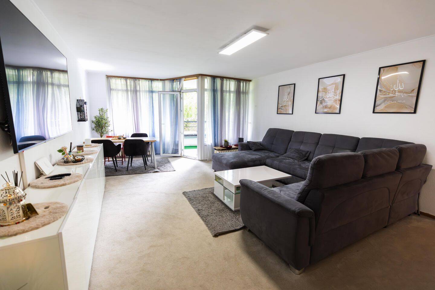 Helle 3-Zimmer-Wohnung mit Balkon – bequem erreichbar per Aufzug, 41236 Mönchengladbach (Bonnenbroich Geneicken Heyden Mülfort Rheydt)