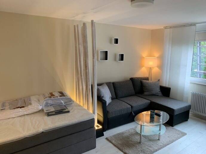 Nähe BMW komplett möbliertes Apartment inkl. W-Lan Flat in Schwabing-West an Nichtraucher zu vermieten, 80797 München (Maxvorstadt Milbertshofen-Am Hart Neuhausen-Nymphenburg Schwabing-West)