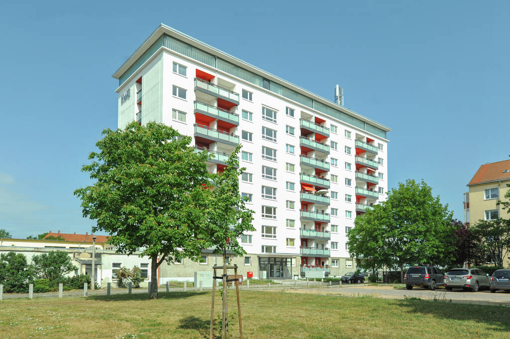 Singlewohnung mit Balkon!, 6130 Halle (Saale) (Ammendorf-Beesen Damaschkestraße Dieselstraße Südstadt)