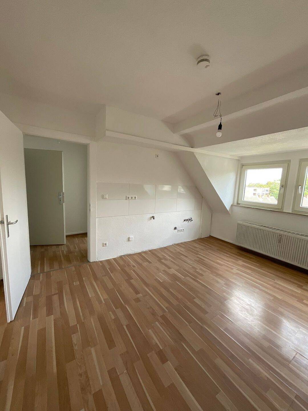 Dachgeschossapartment in Homberg.., 47198 Duisburg (Alt-Homberg Hochheide)