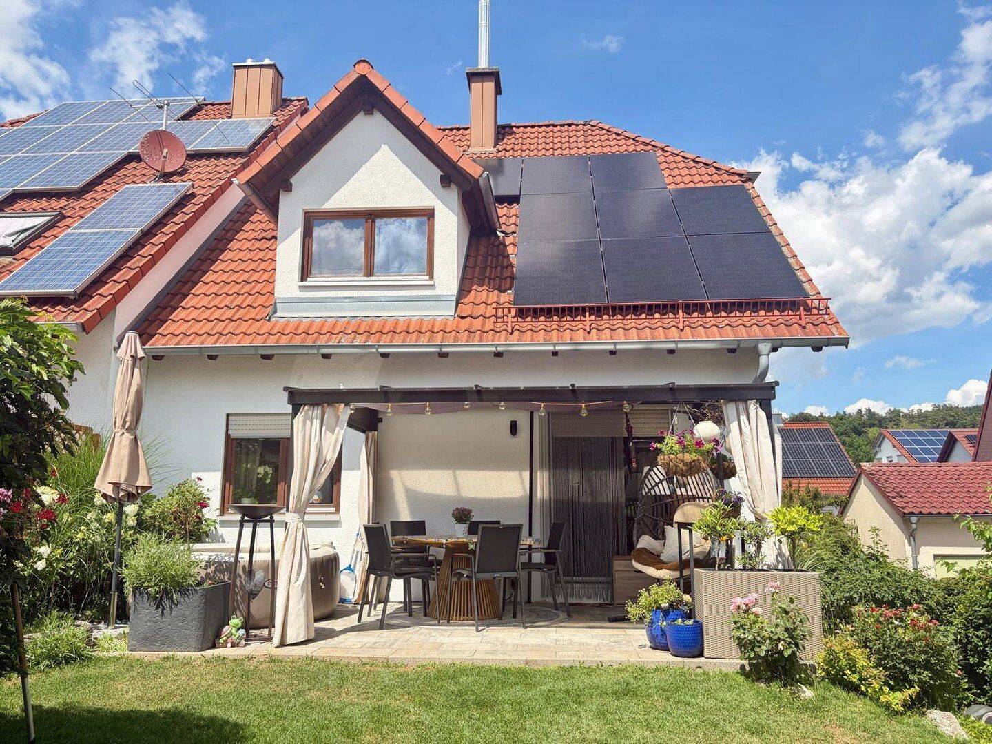 Moderne Doppelhaushälfte mit separatem Büro – Bereit für Ihren Einzug am Bodensee – Provisionsfrei, 88696 Owingen