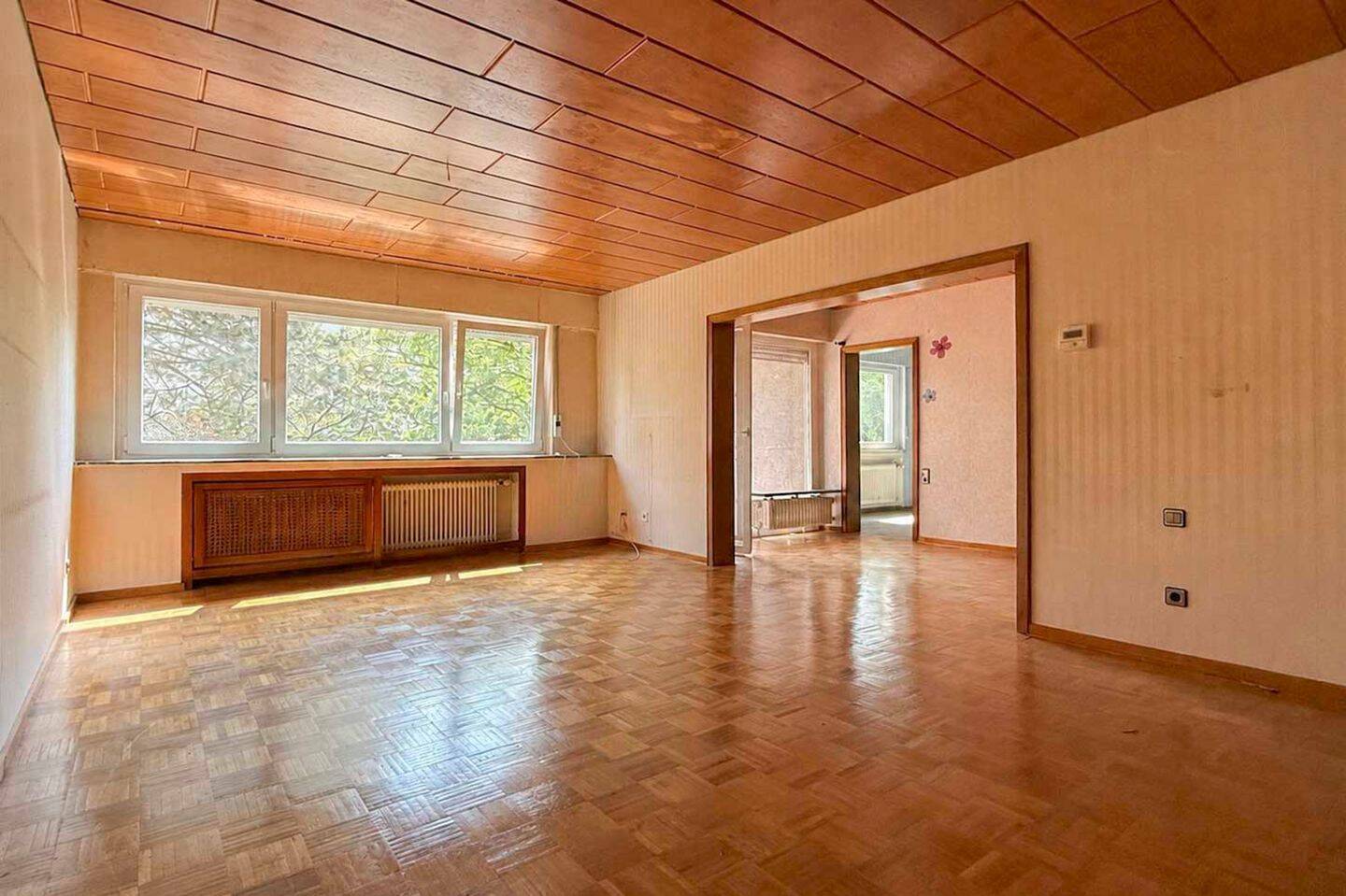 Ihr neues Zuhause: Bezugsfreie 4,5-Zimmerwohnung mit Balkon und Garage in Ahlen, 59229 Ahlen