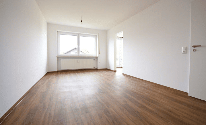 Renovierte Erdgeschosswohnung mit großem Garten, 85368 Moosburg a.d. Isar