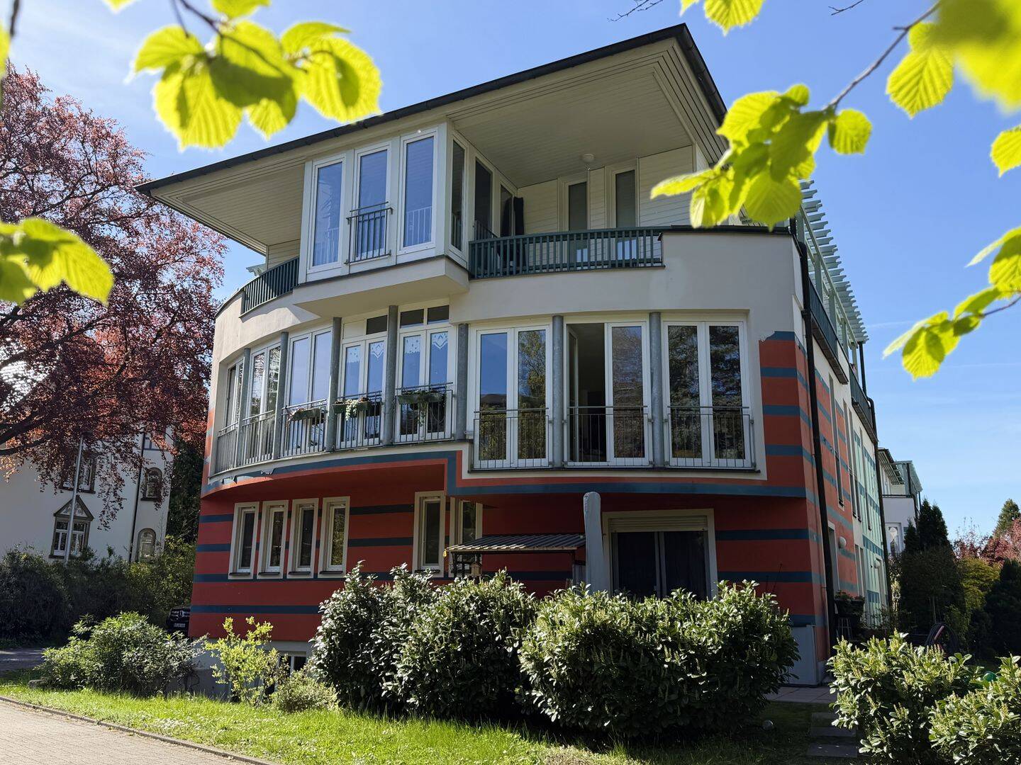 Moderne 3-Raum-Eigentumswohnung in Top-Lage von Radebeul, 1445 Radebeul