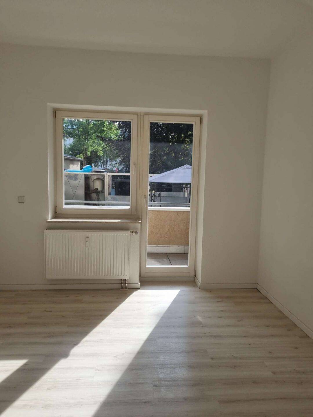 Praktisch geschnittene 3-Zimmer-Wohnung mit Balkon in Glauchau, Scherbergplatz, 8371 Glauchau