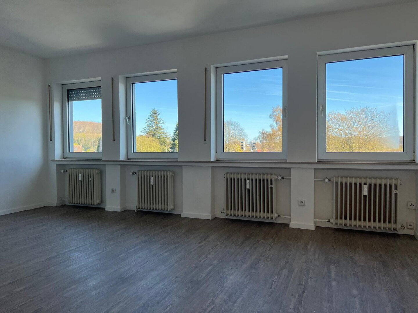 Große 2-Zimmer Wohnung mit EBK in Detmold, 32758 Detmold