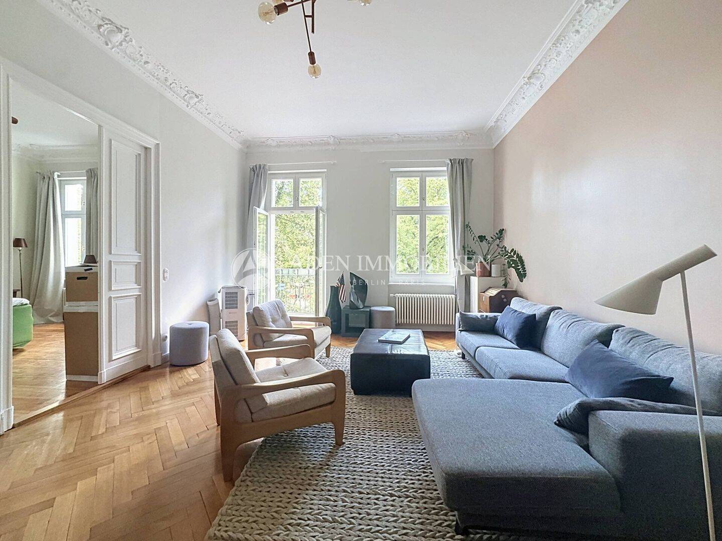 Exklusive 5-Zimmer-Altbauwohnung mit 3 Balkonen und hochwertiger Designmöblierung in Charlottenburg, 14057 Berlin (Charlottenburg-Wilmersdorf Charlottenburg Westend)