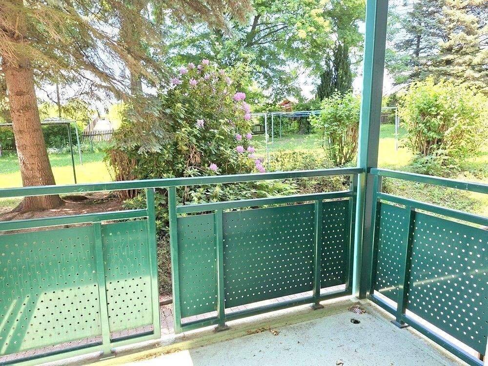 !! 4-Zimmer-Wohnung mit Balkon in gepflegtem Mehrfamilienhaus !!, 9130 Chemnitz (Hilbersdorf Sonnenberg Yorckgebiet Zentrum)