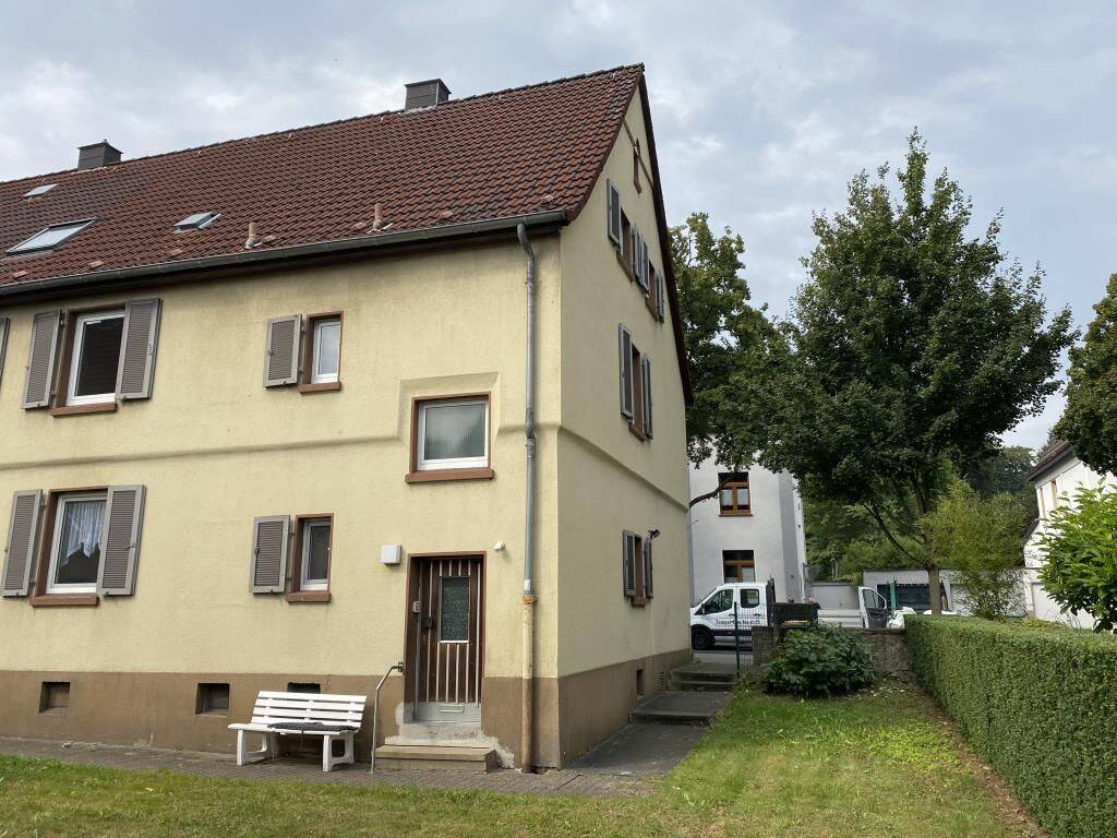 Zweifamilienhaus in Dortmund-Marten mit einer Wohnung zur Selbstnutzung!, 44379 Dortmund