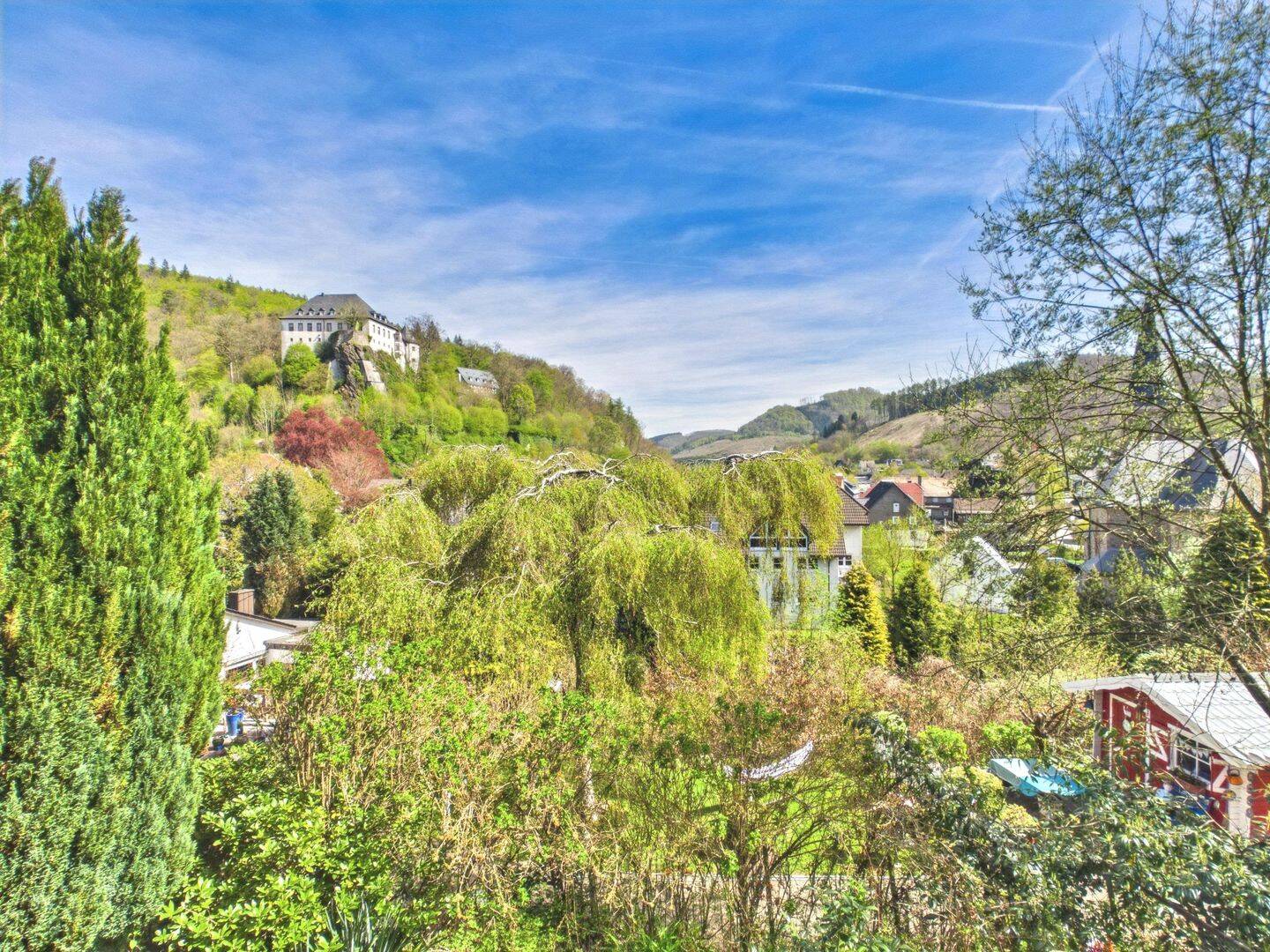 Einfamilienhaus mit traumhaftem Ausblick – Ansehen & Verlieben., 57368 Lennestadt