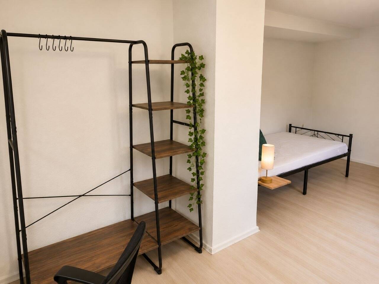 Möbliertes WG-Zimmer (17m²) – All-Inclusive inkl. WLAN, 89134 Blaustein