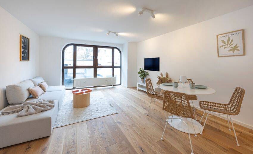 Provisionsfrei: Kernsaniert & bezugsfertig: 3 Zimmerwohnung in sehr guter Lage in Maxvorstadt,, 80335 München (Altstadt-Lehel Ludwigsvorstadt-Isarvorstadt Maxvorstadt Neuhausen-Nymphenburg Schwanthalerhöhe)