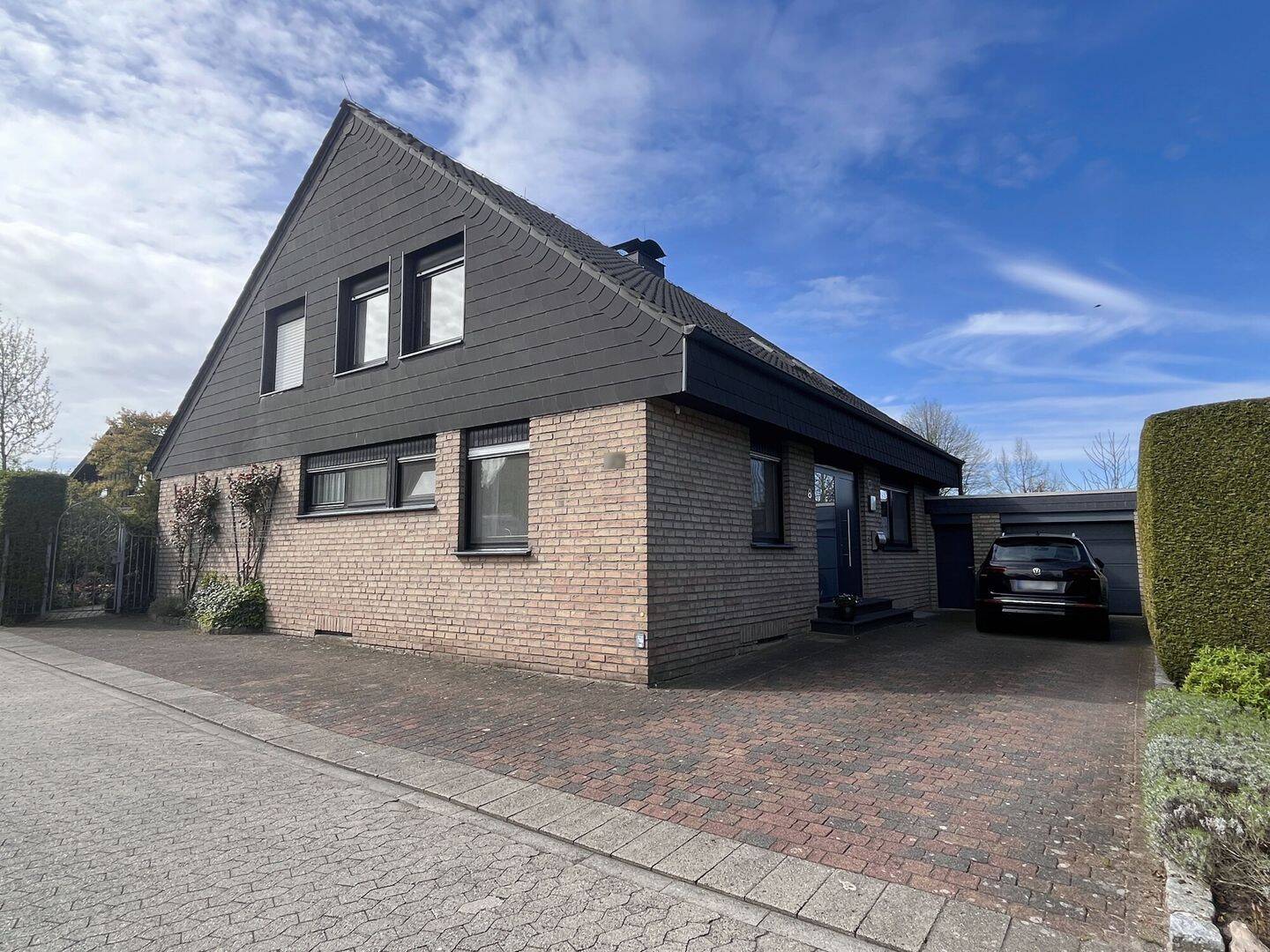 Jede Menge Möglichkeiten… Wohnhaus in ruhiger Lage von Rheine!, 48429 Rheine