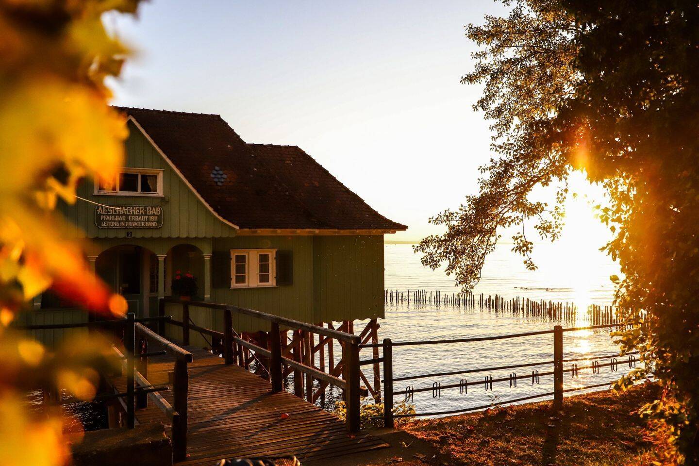 Mein Haus am See, mit Bootanlegestelle, 88045 Friedrichshafen