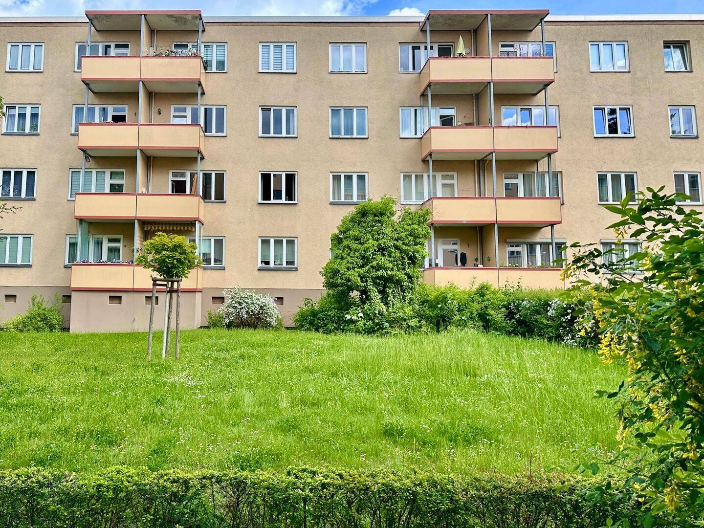 Freie 3-Zi.-Whg. + Einbauküche + West-Loggia + nahe Stadtpark STEGLITZ in der Rauchlosen Siedlung, 12169 Berlin (Steglitz-Zehlendorf Steglitz)