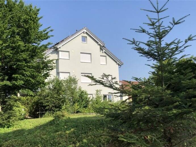 4-Zimmer-Wohnung mit Balkon und Einbauküche, 72202 Nagold