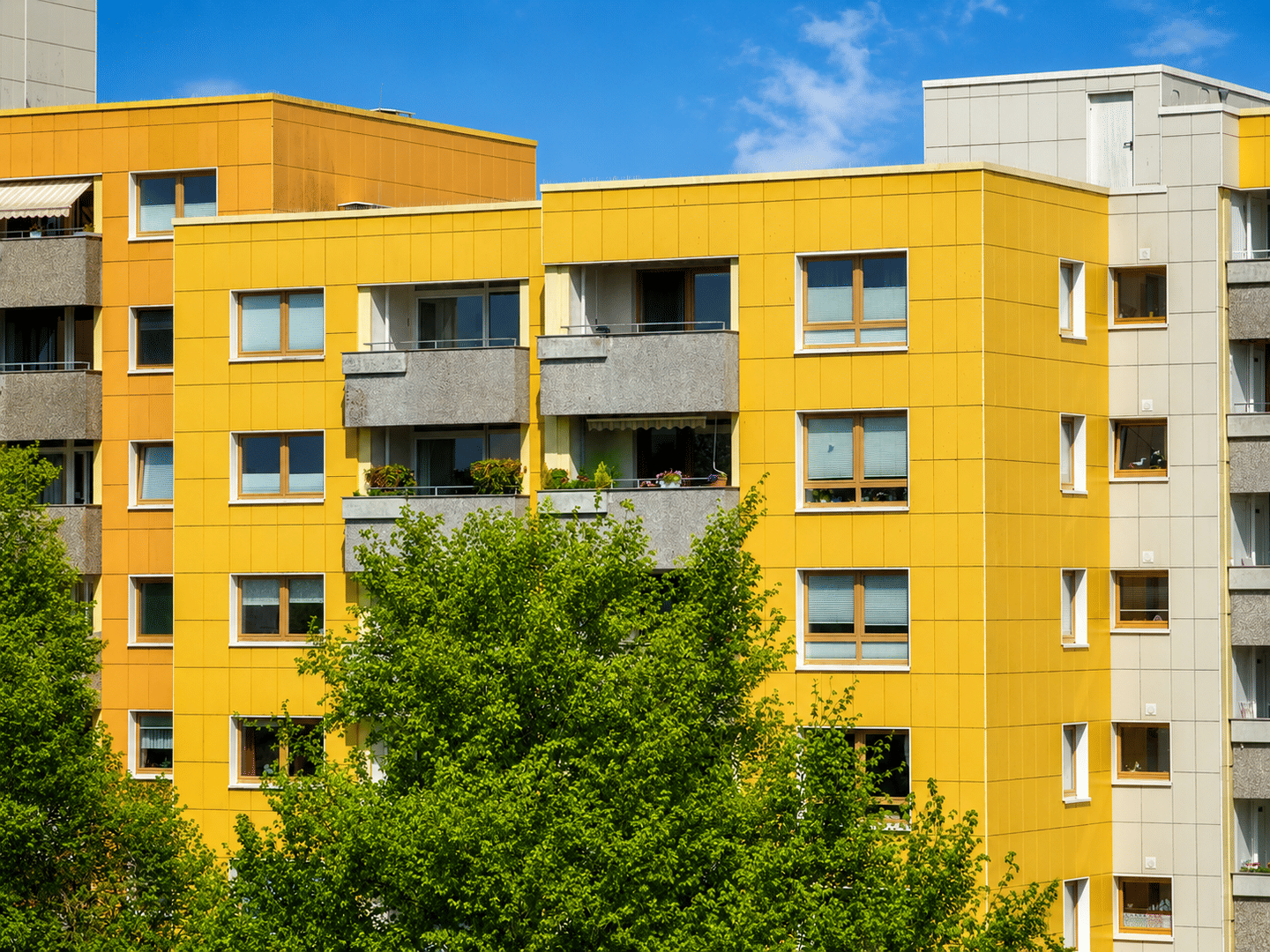 Flensburg-Sandberg: Modernisierte 2-Zimmer-Eigentumswohnung in der obersten Etage – vermietet, 24943 Flensburg (Engelsby Fruerlund Jürgensby Sandberg Tarup)