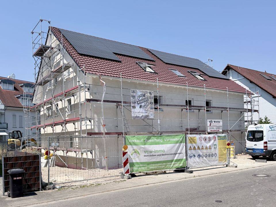 Neubauwohnung mit Einbauküche und Wohnraum im Speicher, 79346 Endingen am Kaiserstuhl