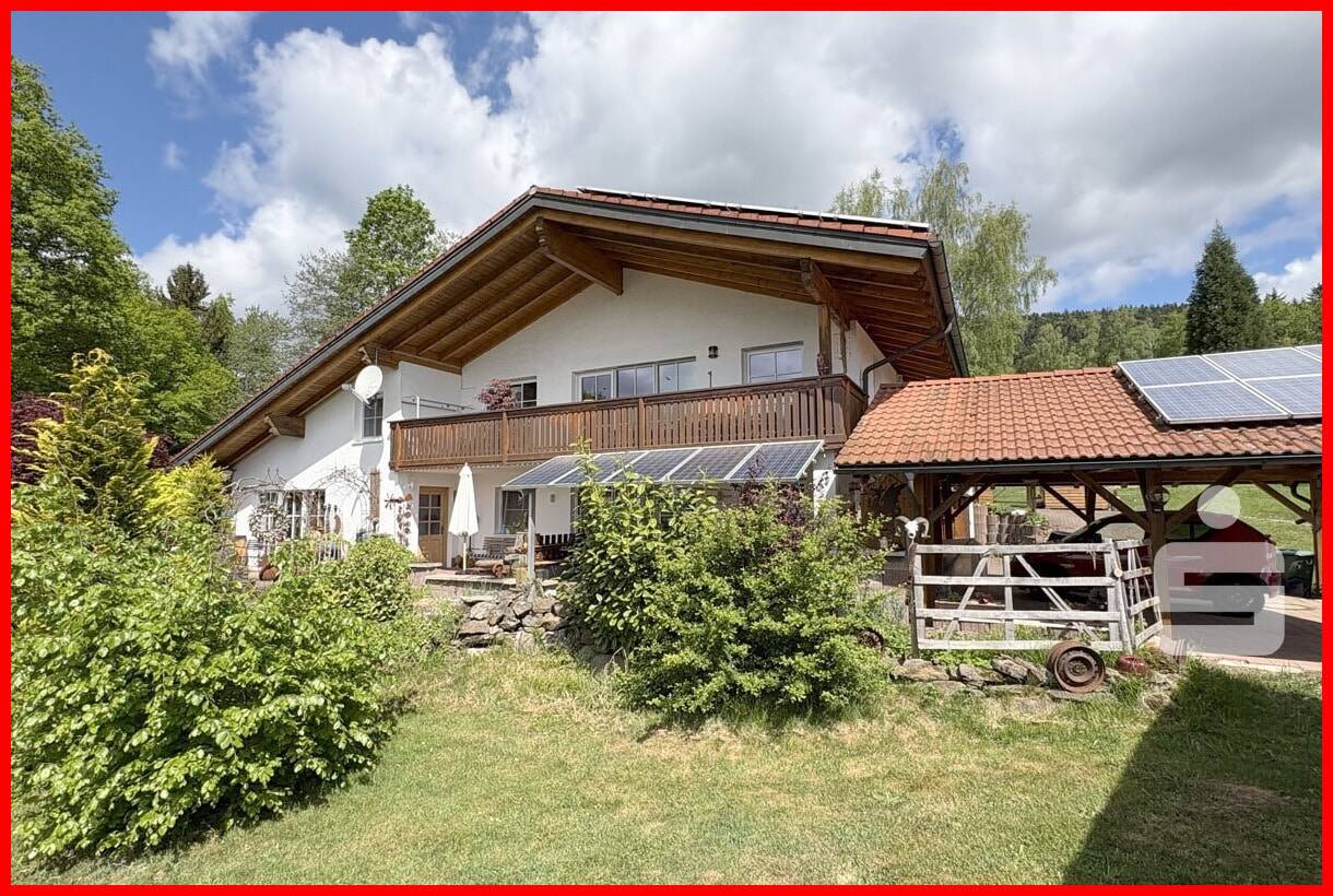 Top gepflegtes Mehrfamilienhaus in Böbrach, 94255 Böbrach
