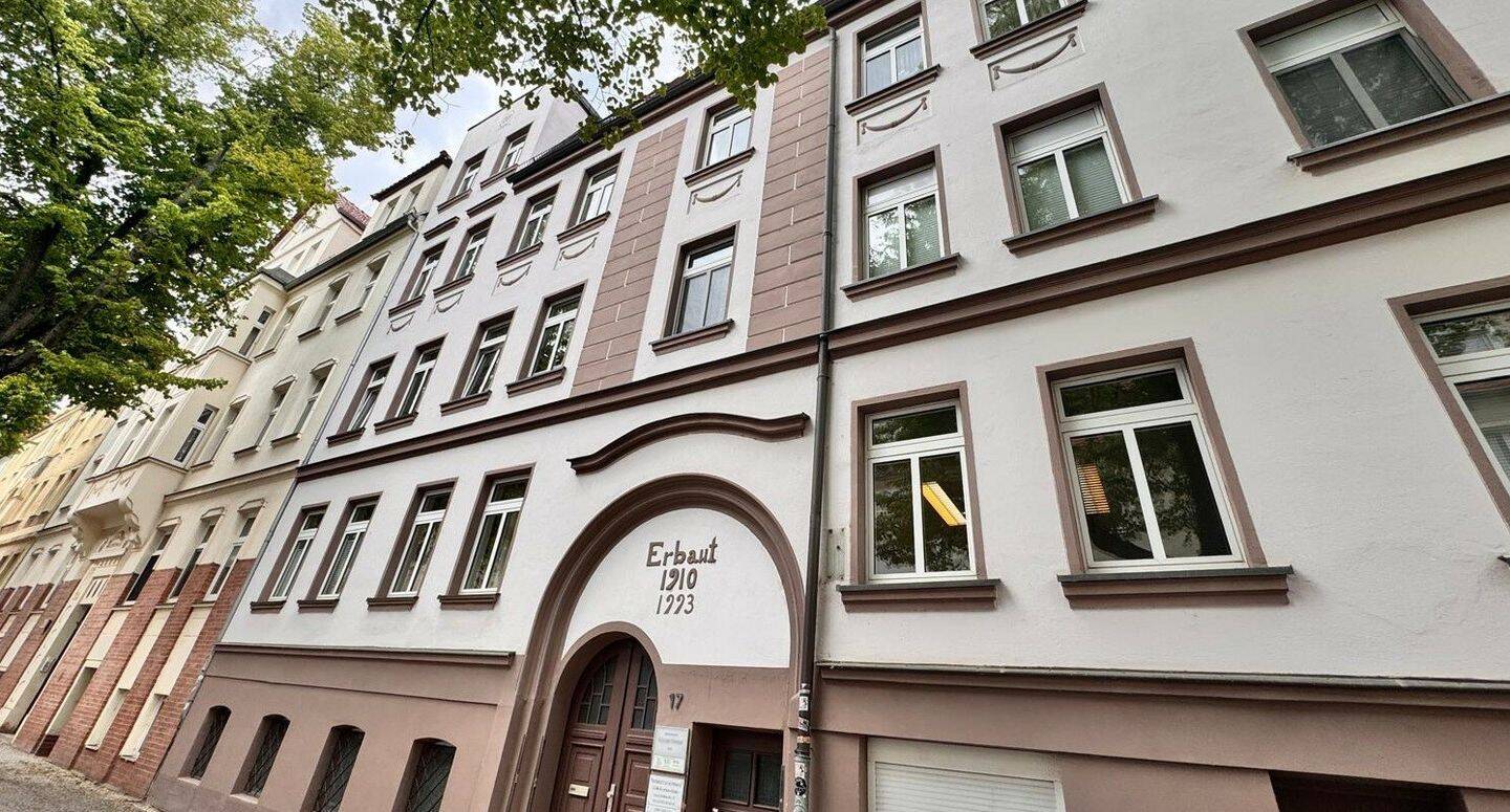 3,5- 4 Zimmerwohnung mit großer Küche, 6110 Halle (Saale) (Damaschkestraße Gesundbrunnen Innenstadt Lutherplatz Saaleaue)