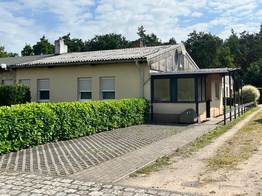Doppelhaushälfte in Waldrandlage, 39628 Bismark (Altmark)