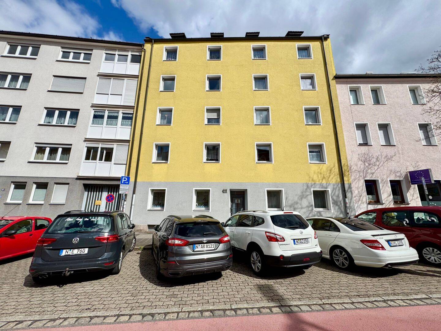 Hummelstein: Sehr gut geschnittene und helle 3-Zimmer Wohnung in gepflegtem Haus, 90459 Nürnberg