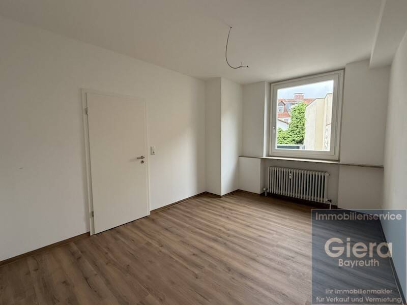 Renoviertes WG-Zimmer in der Fußgängerzone, 95444 Bayreuth (Altstadt City Gartenstadt Kreuzstein Neue Heimat)