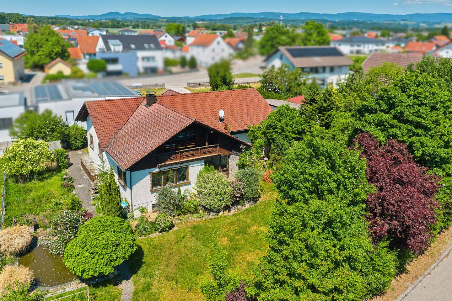 IHRE CHANCE – 1682 m² im Herzen von Parkstetten mit TOP Ein-Zweifamilienhaus, 94365 Parkstetten