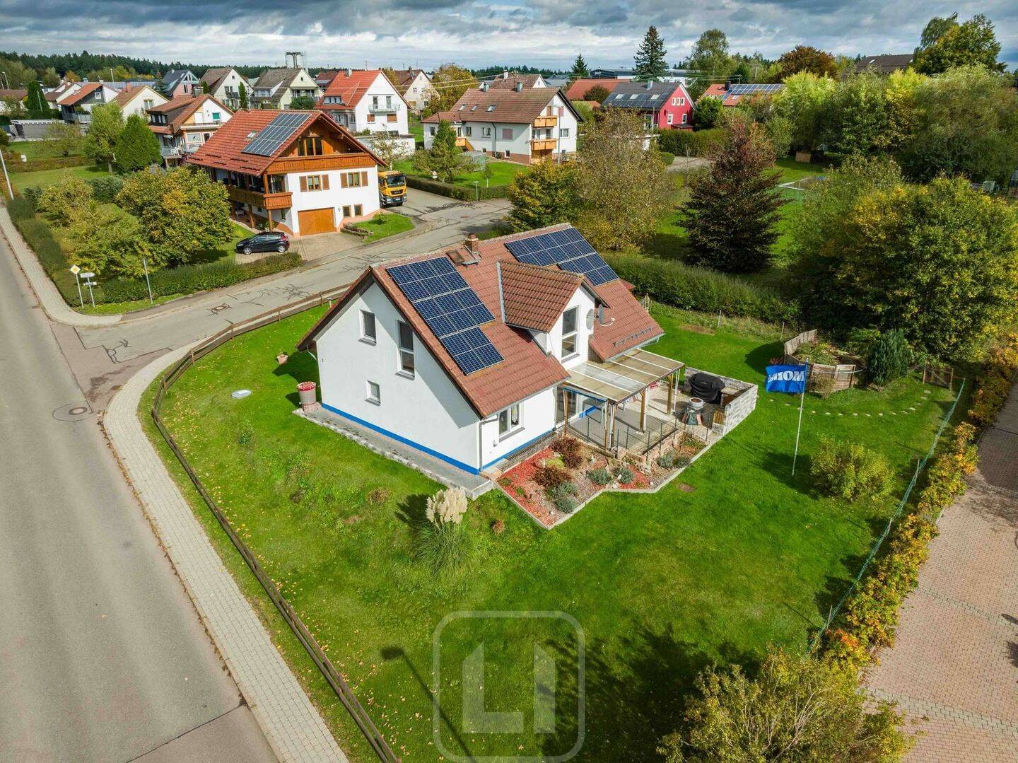 Freistehendes EFH mit viel Platz, Garten & Sonnenterrasse, 75389 Neuweiler