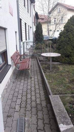 neu renovierte 1,5-Raumwohnung mit Vorgarten im Zentrum von Ilmenau, 98693 Ilmenau