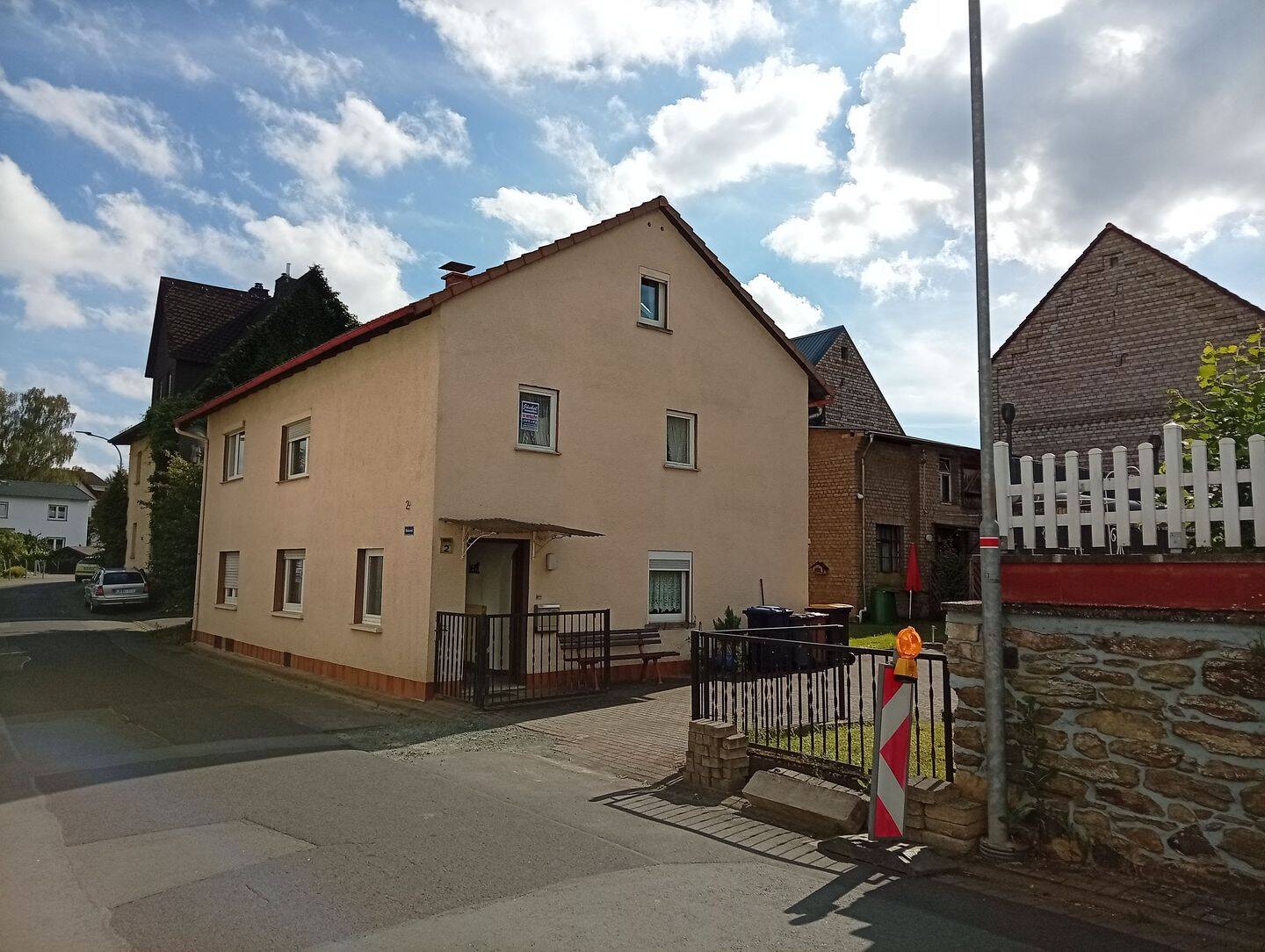 Familienfreundliches Haus mit Garten in Solms-Niederbiel, 35606 Solms
