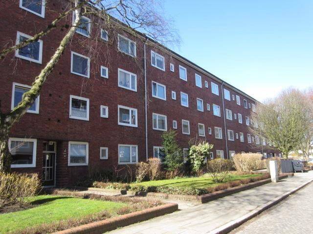 Frisch saniert! Moderne 2,5-Zimmer-Wohnung mit Balkon kurzfristig verfügbar!, 22049 Hamburg (Wandsbek Dulsberg)