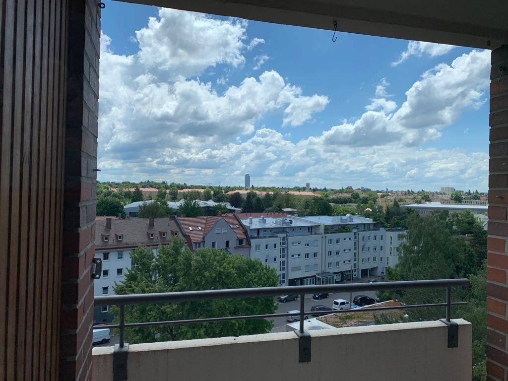 image-72472806